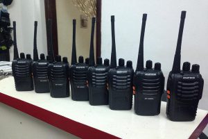 chọn mua máy bộ đàm như nào